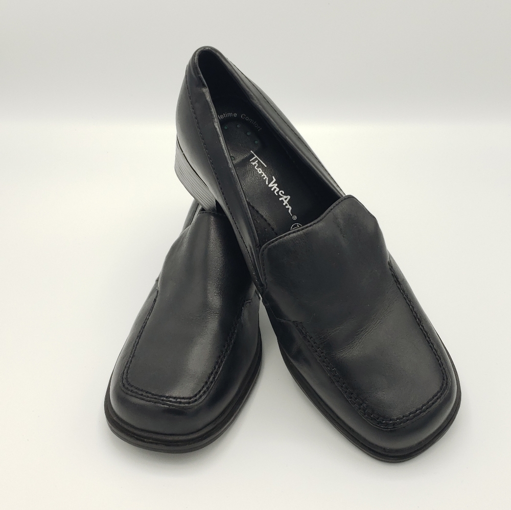 Black Business Loafers byThom McAn